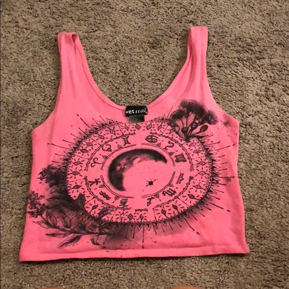 tank top - Picture 1 of 3